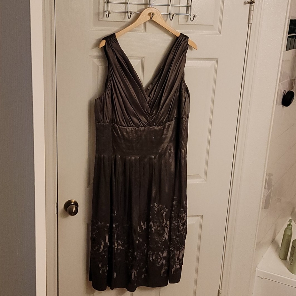 Pewter Grecian sleeveless evening dress